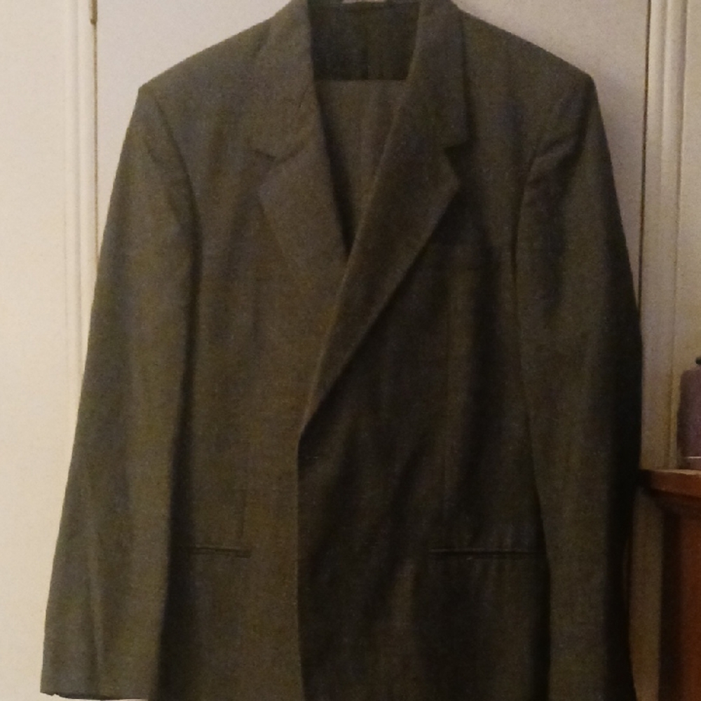 Classic Gray Men's Suit
